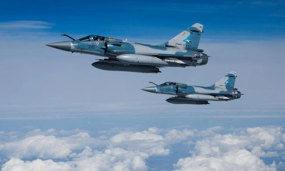 Γιατί η Γαλλία αναβαθμίζει αεροσκάφη Mirage 2000D RMV για την Ουκρανία ενώ δεν κάνει το ίδιο για τα 24 ελληνικά Mirage 2000-5 ;